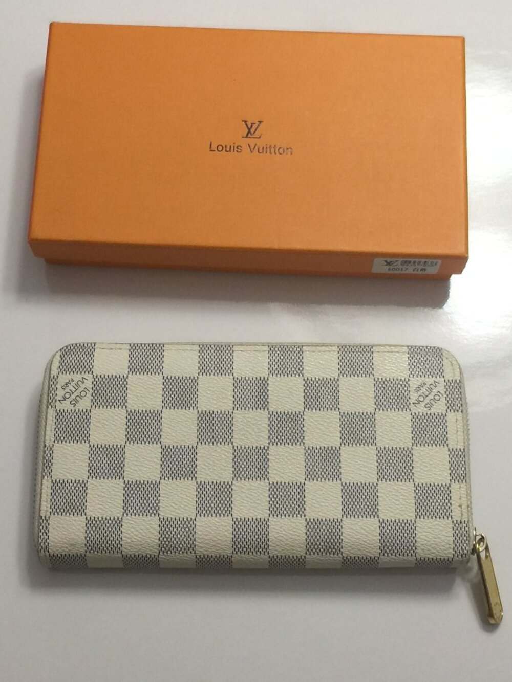 LOUIS VUITON DAMIER AZUR LONG WALLET